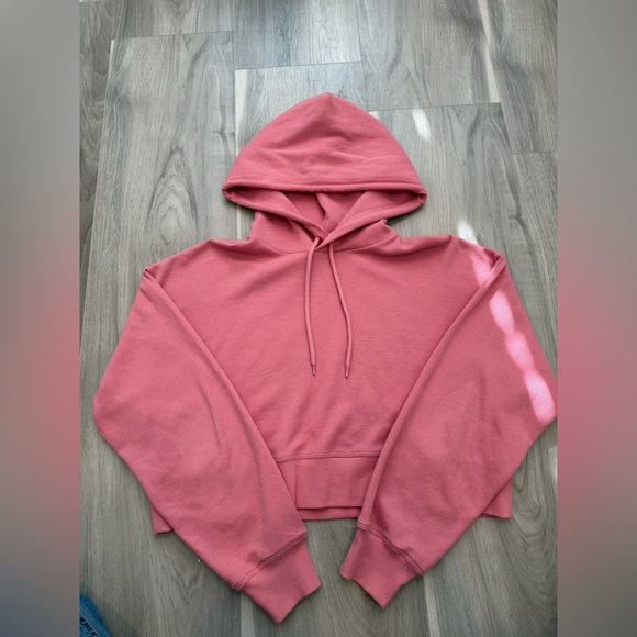 Sunday Best Sweaters - SUNDAY BEST cropped hoodie